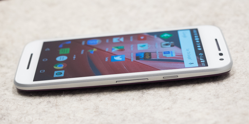 Illustration for article titled Moto G Review: A Great Phone Doesn't Have to Cost a Buttload